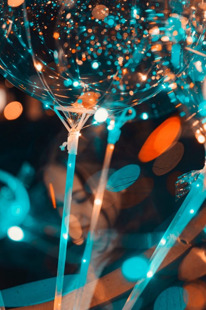 Fun Activities for a Glamorous Evening Party Fun Activities for a Glamorous Evening Party