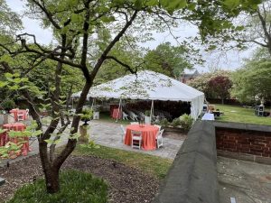 frame tent rentals for weddings, corporate events, festivals, outdoor markets, farmers markets, backyard parties and bbqs, and special occasions,